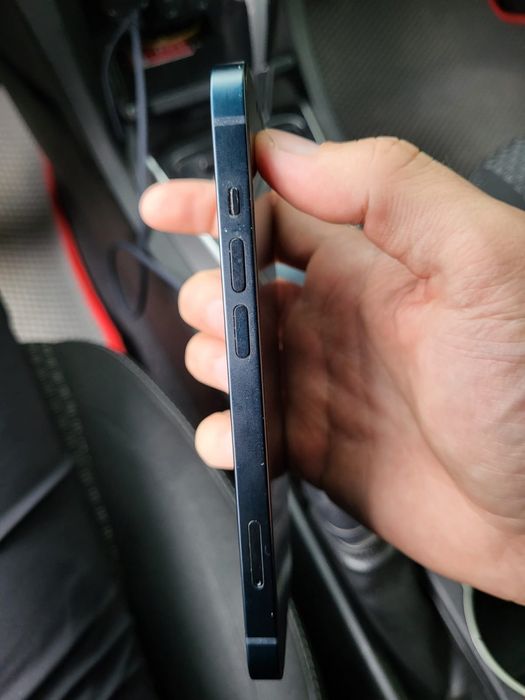 Продам Айфон 14/256gb