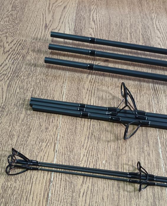 Set 3 Lansete Crap Partner 3.60 din 3 tronsoane + 3 Mulinete J3 60FR