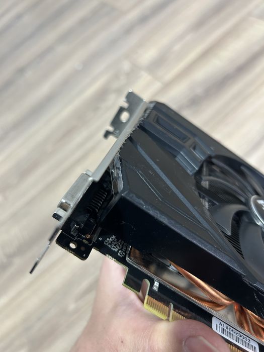 Видео карта GTX 1660 6 гб