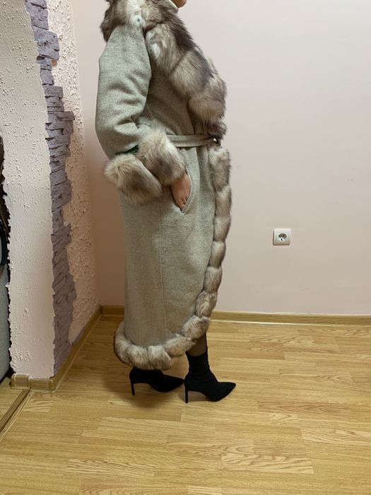 Пальто демисезонное