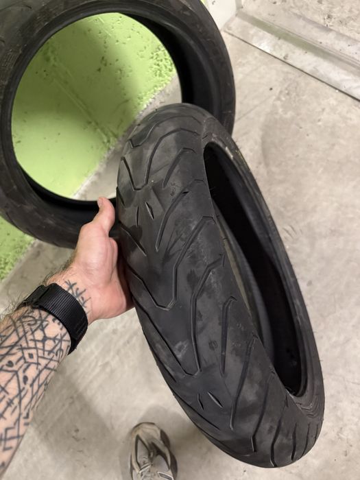 Гуми за мотор Pirelli