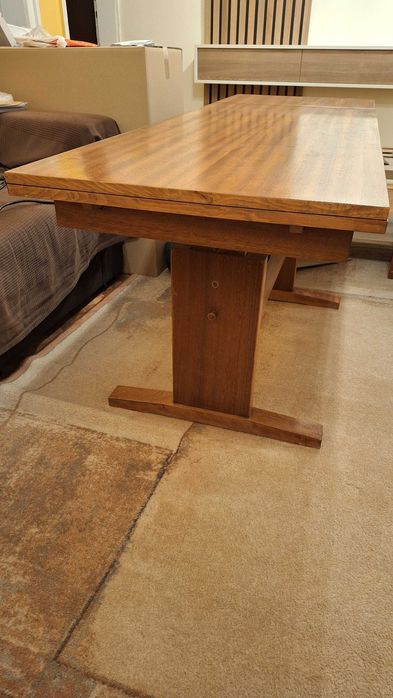 Холна маса разтегателна