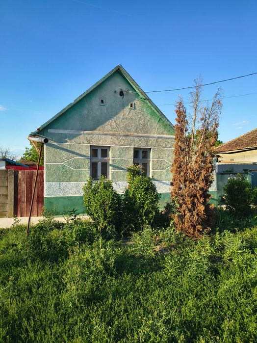 Casă de vânzare