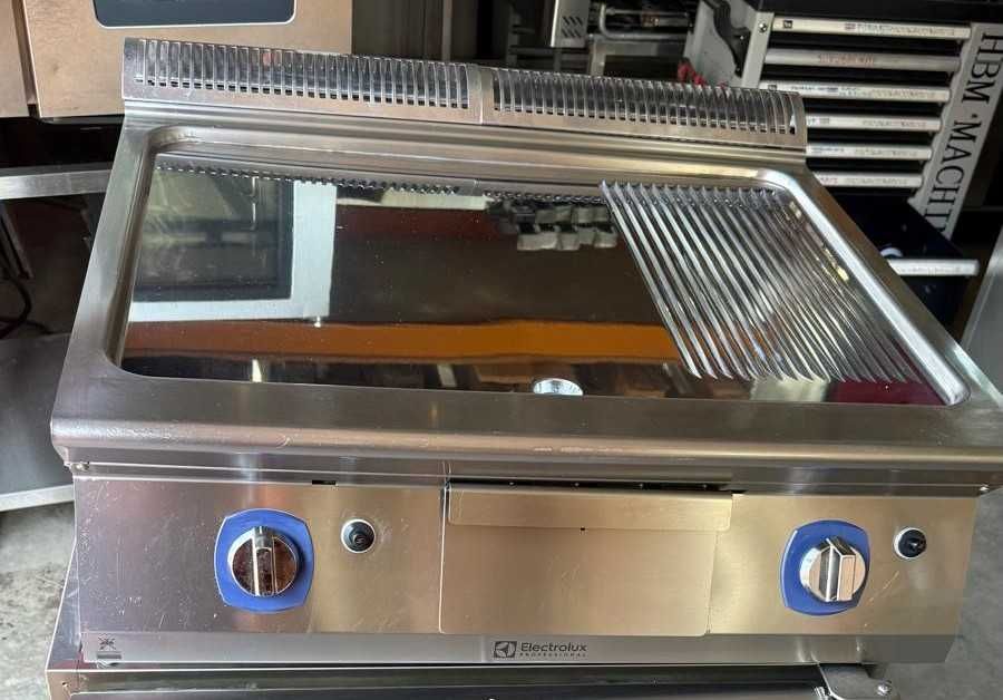Gratar / Fry-top Electrolux Gaz, plita mixta - neteda + striata