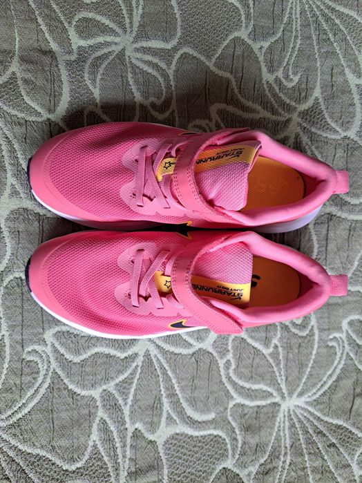 Маратонки Nike за момиче