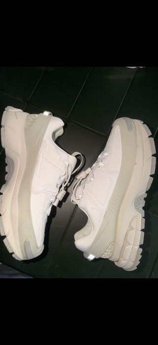 NIKE Спортни обувки Zoom Vomero Roam