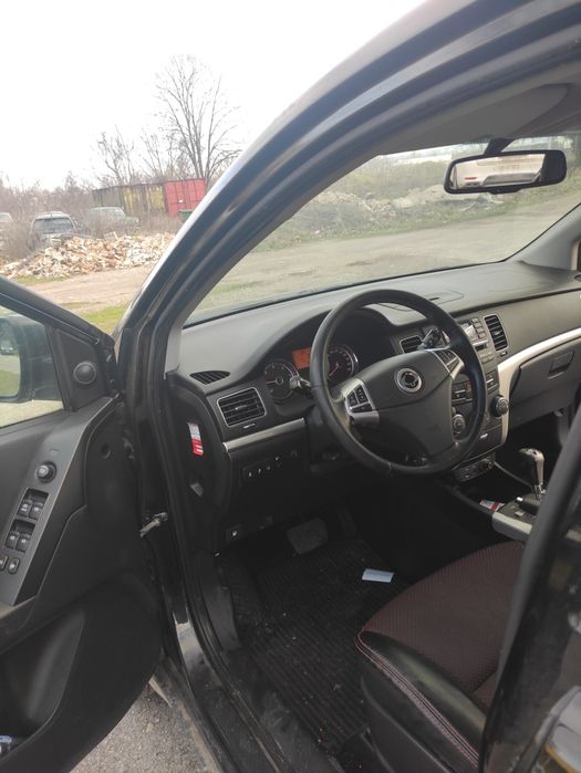 Джип Санг Йонг корандо