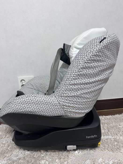 Автокресло maxi cosi