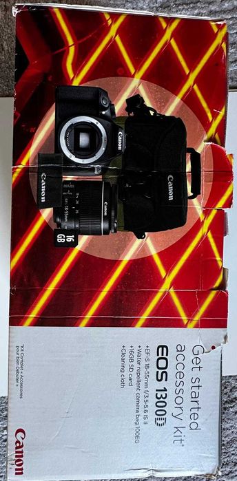 Kit complet DSLR Canon EOS 1300D(Stare impecabilă)