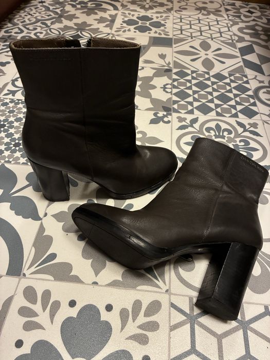 Кожени ботуши като нови, маратонки Asics и Salomon, боти Calvin Klein