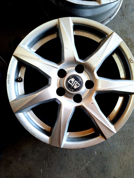 Vand jante aliaj msw R16