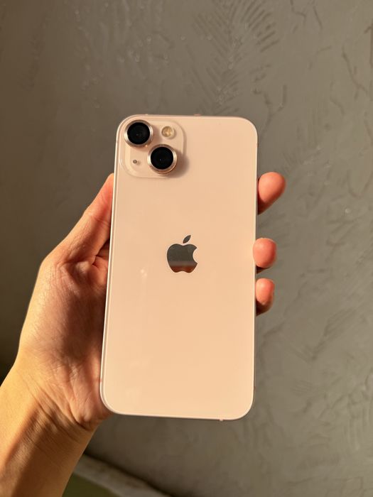 Iphone 13 розовый