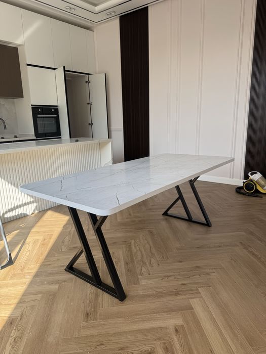 Стол, кухонный стол