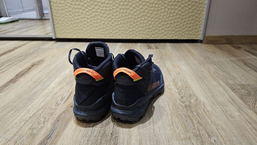 Туристически обувки MAMMUT 43 номер