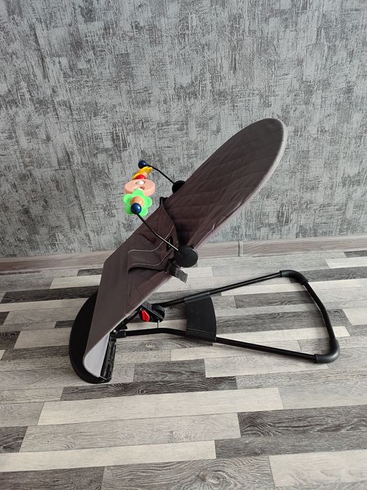 Продам шезлонг..