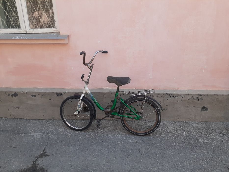 Продаеться велосипед