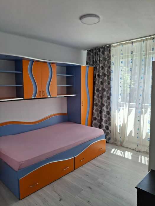 Apartament 3 camere Crangasi de inchiriat