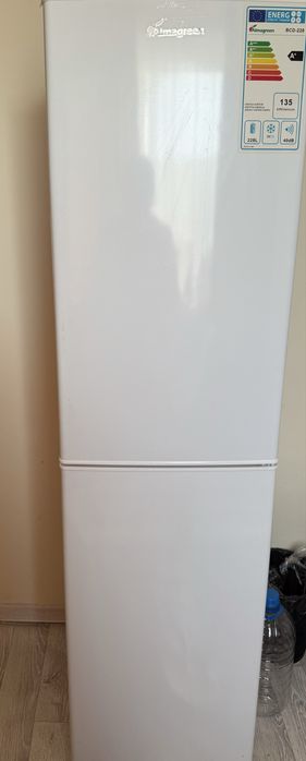 Срочно продаем холодильник