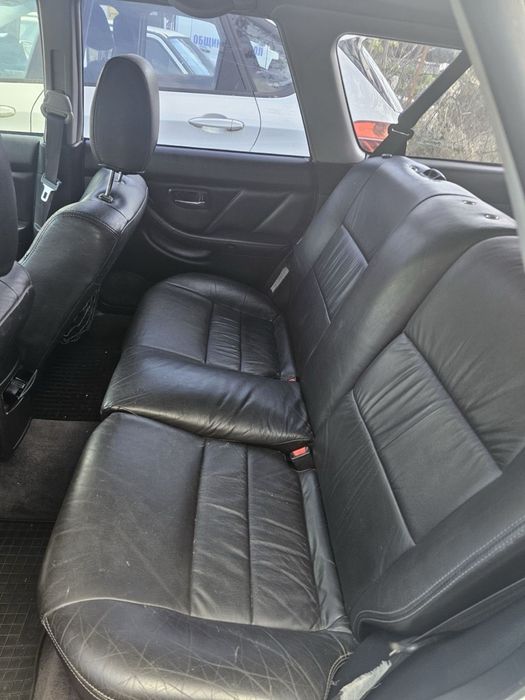 Субару Легаси 2.5 бензин с газ