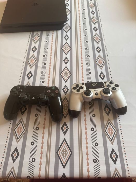Ps4 slim не греется не шумит