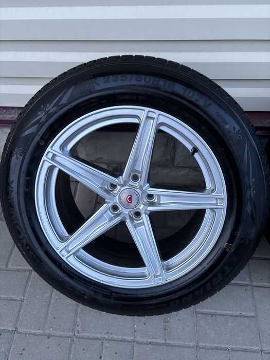 Продам диски R18 в сборе
