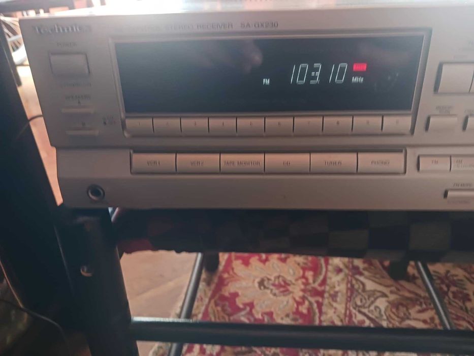 Technics SA-GX230 Работещ