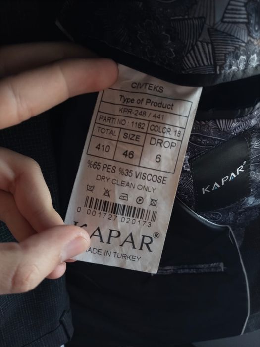 Продам мужской костюм