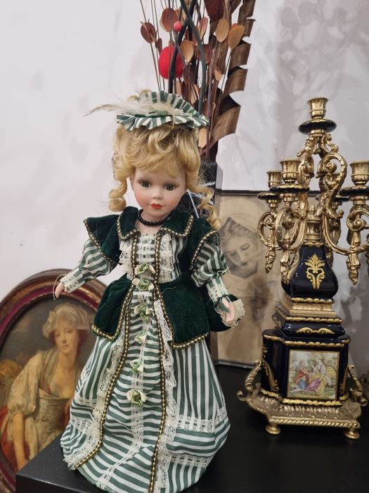 Колекционерски порцеланови кукли във викториански стил – ретро декорац