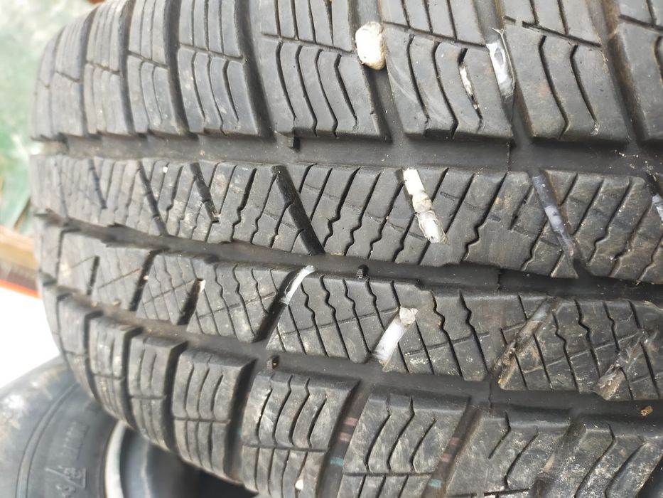 4x Jante Aluminiu Opel cu Anvelope de iarna Barum(continental)