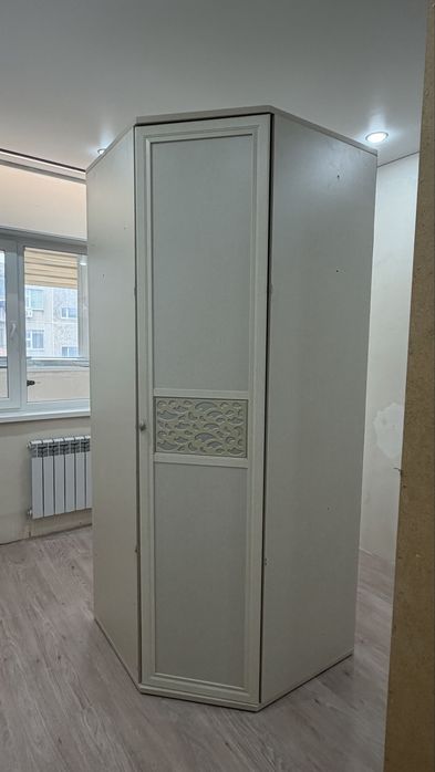 Продается шкаф из 3 частей