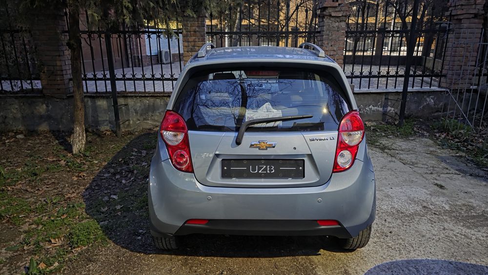Chevrolet Spark автомат 2019 года