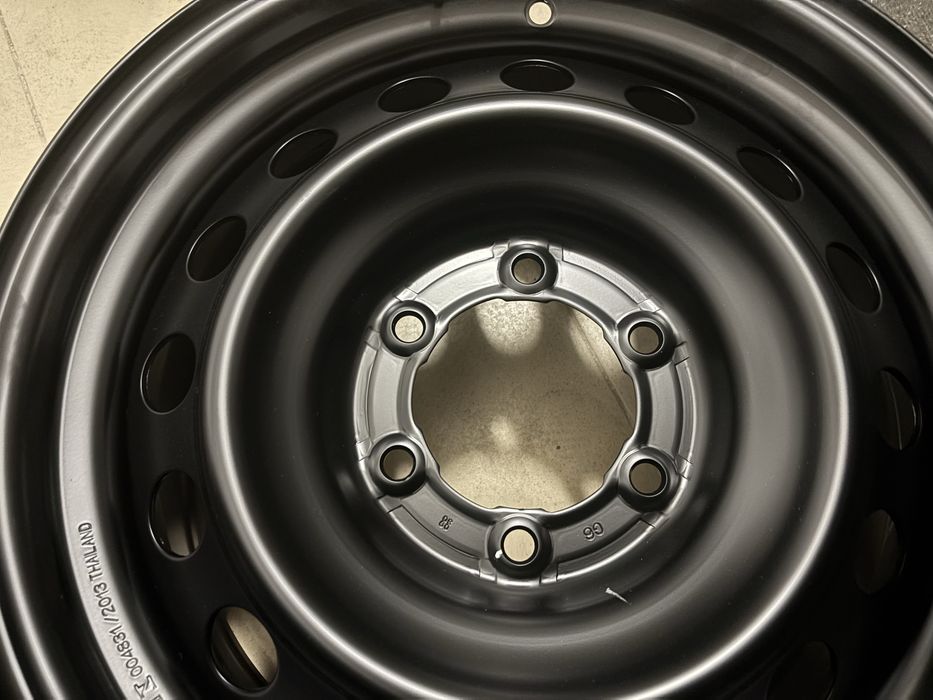 Диск оригинал на Hilux