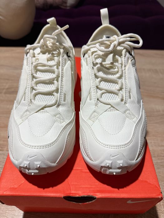 Маратонки Nike TC 7900