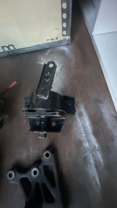 Матиз спарк кронштейн на акпп