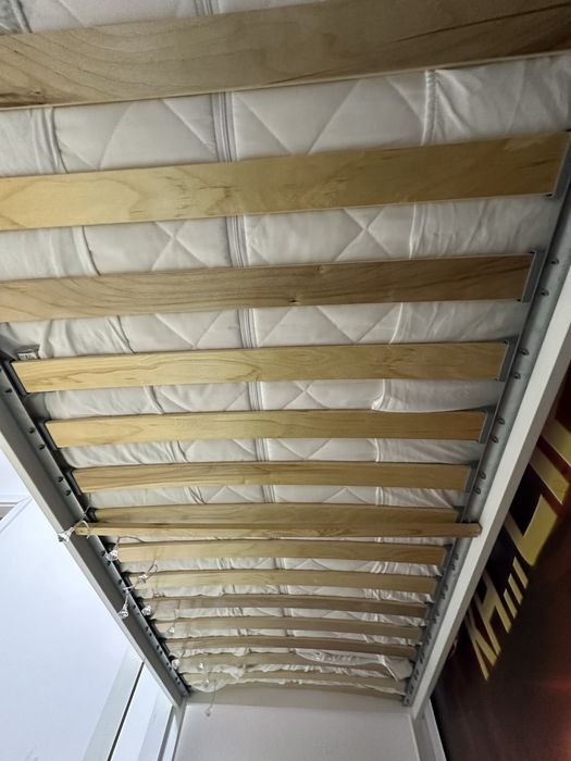 Pat supraetajat pentru 3 persoane cu lada depozitare 195x87x153(Lxlxh)