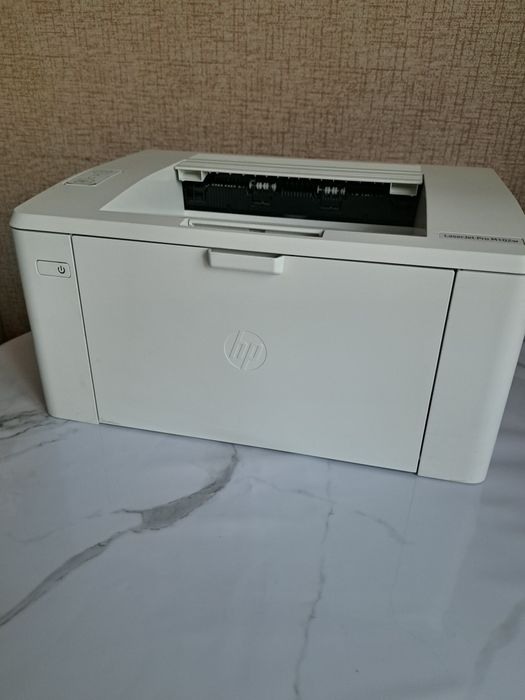 Принтер HP Lj m102w
