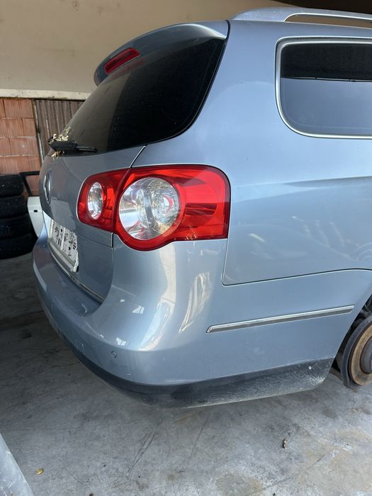 Задна броня Vw Passat B6