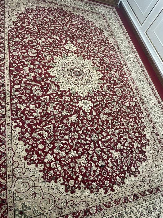 Кілем сатылады жағдай жақсы