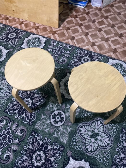 Продам табуретки 4 штуки