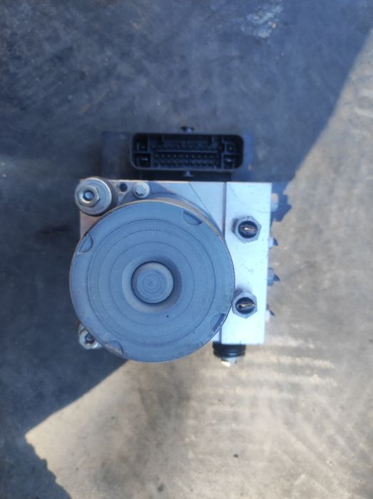 ABS модул за Пежо-5008,2.0HDI-150к.с.-два броя