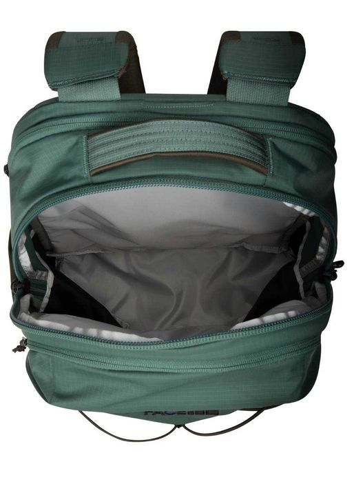 The North Face Borealis 28L — новый, с бирками