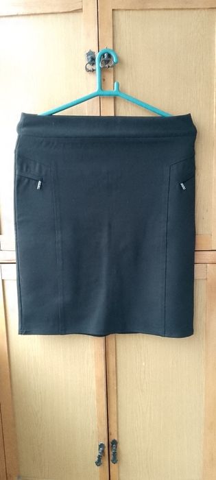Новая юбка школьная/офисная.