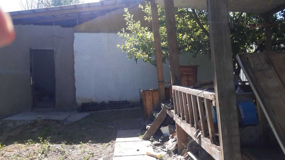 Срочно! Продается садовый дом с  бассейном, баней, 12 соток