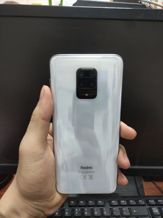 Redmi note 9S glacier white