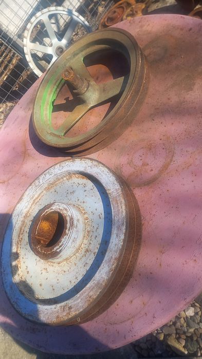 fulie diametru 350 mm 2 canale curea 22 mm