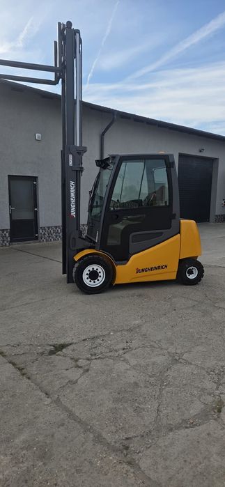 Motostivuitor electric JUNGHEINRICH EFG 535k