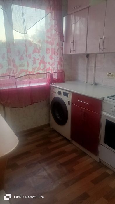 Сдам 2 комнатную квартиру