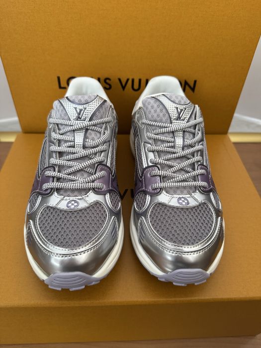 Обувки Louis Vuitton