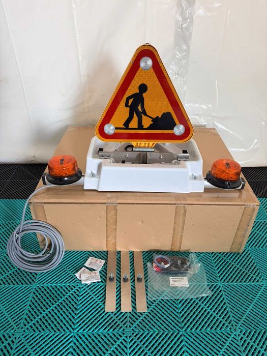 Kit lumini girofar drum in lucru autospeciale original Renault