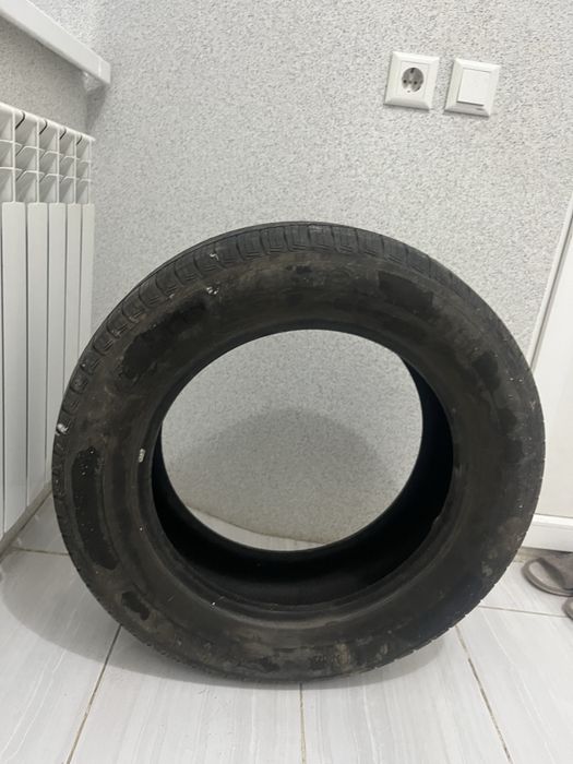 Шина Yokohama…..